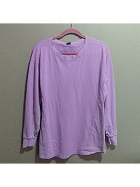 Wild fable sweater size small